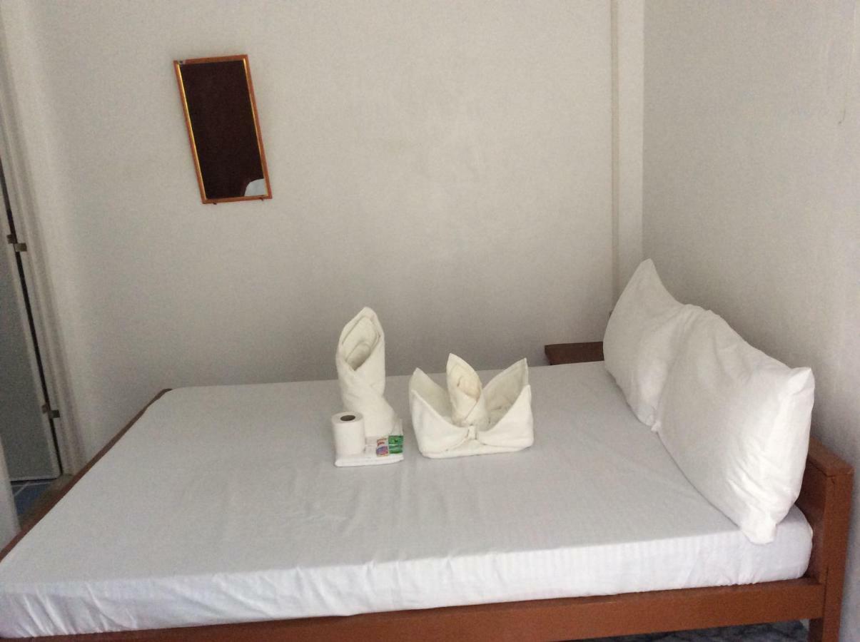 Bucana Beachfront Guesthouse El Nido Eksteriør bilde